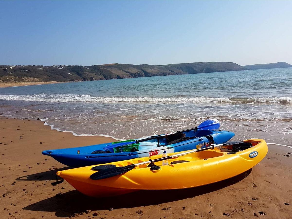 A Beach Holiday In Pembrokeshire Εξωτερικό φωτογραφία