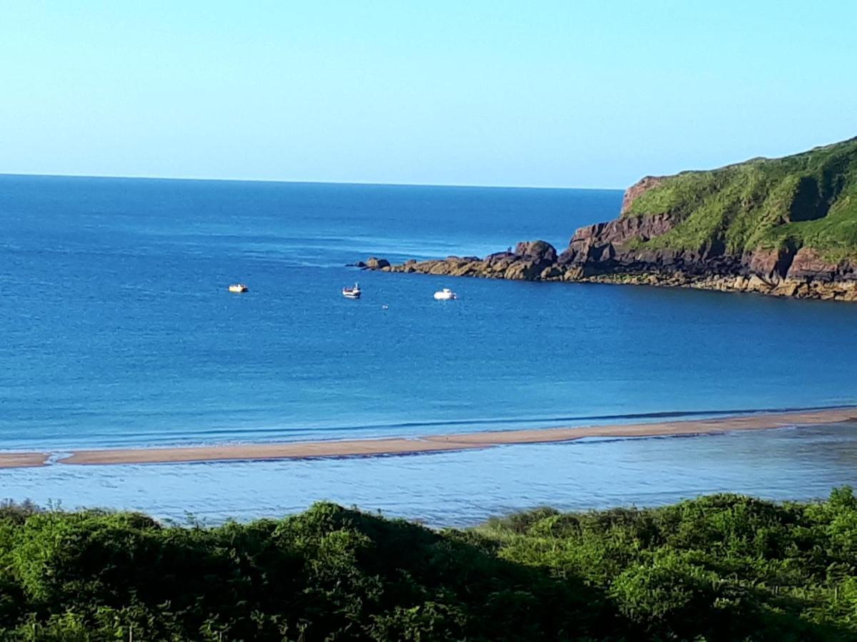 A Beach Holiday In Pembrokeshire Εξωτερικό φωτογραφία